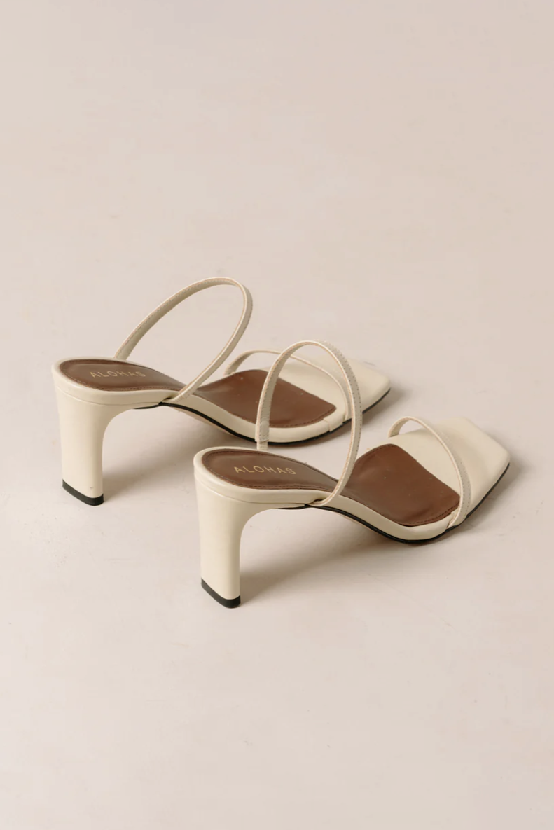 Cannes Leather Sandals Beige