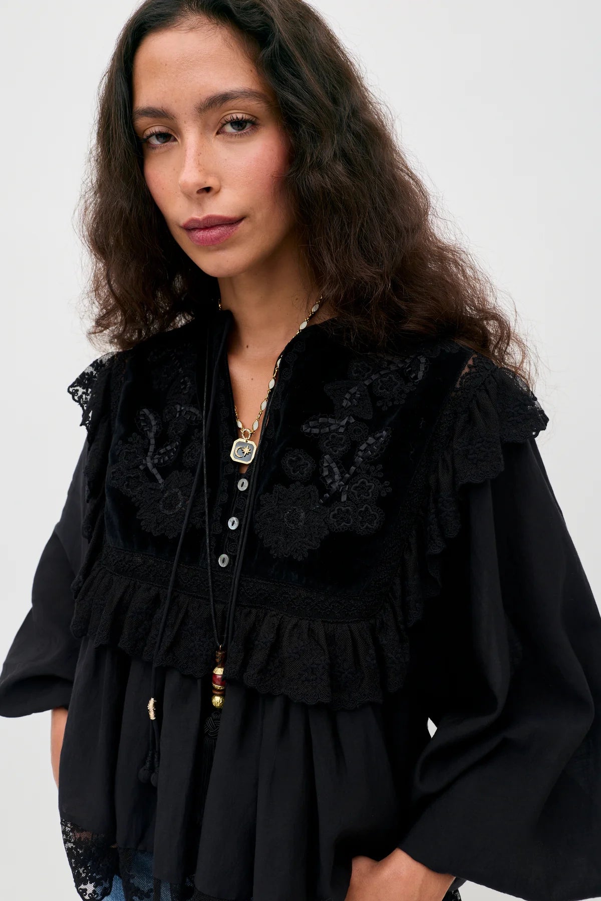 Rixo Diann Top Lilly Embroidery Black