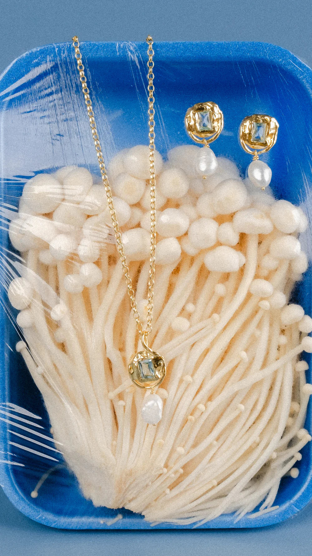 Pearl Muse Earrings