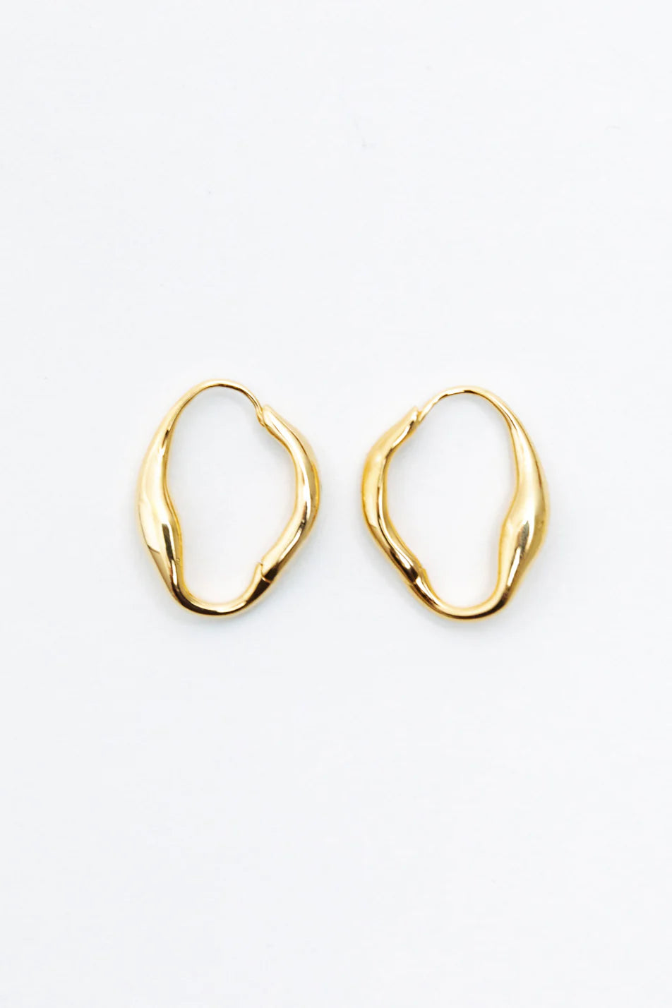 Version Hoops Medium Gold