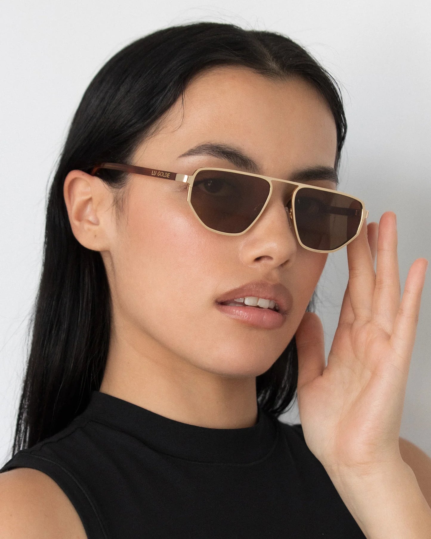 Victoire X HK Chestnut Sunglasses