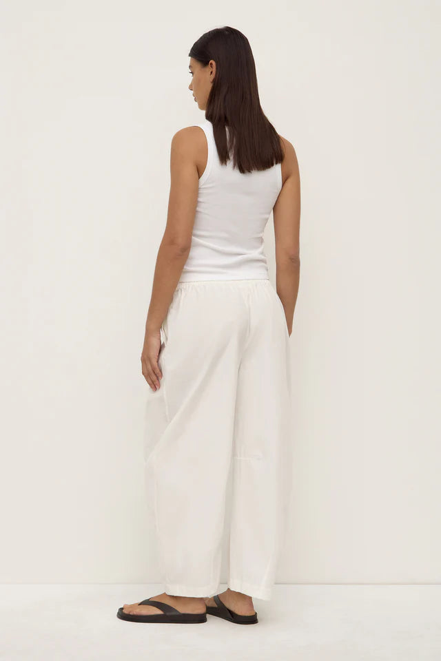 Lola Barrel Pant White