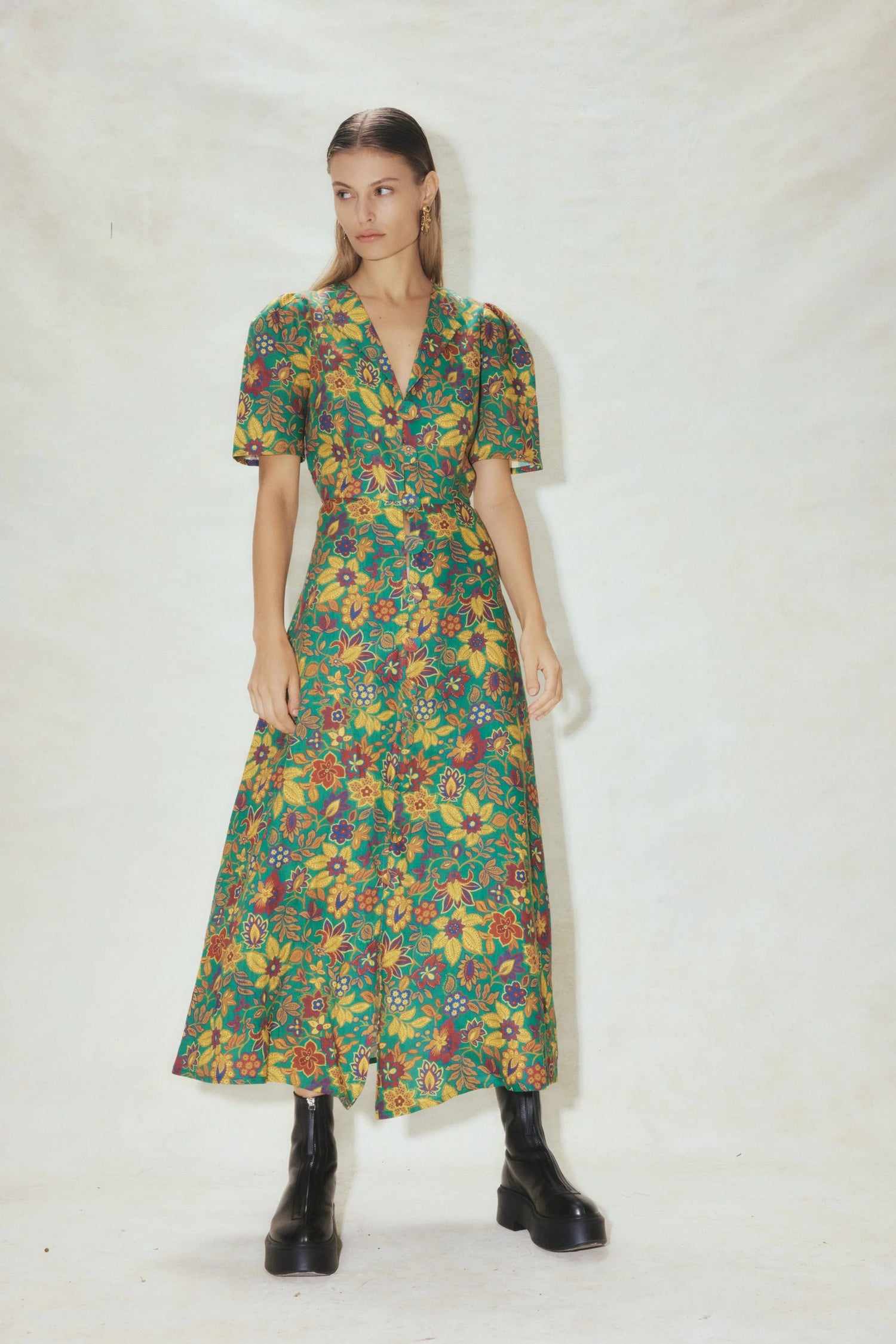 Isabella clothing clearance