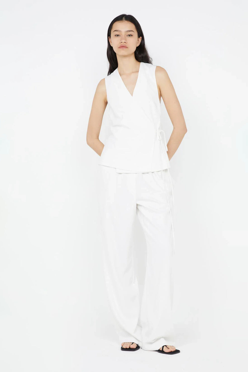 Ninah Tie Vest White