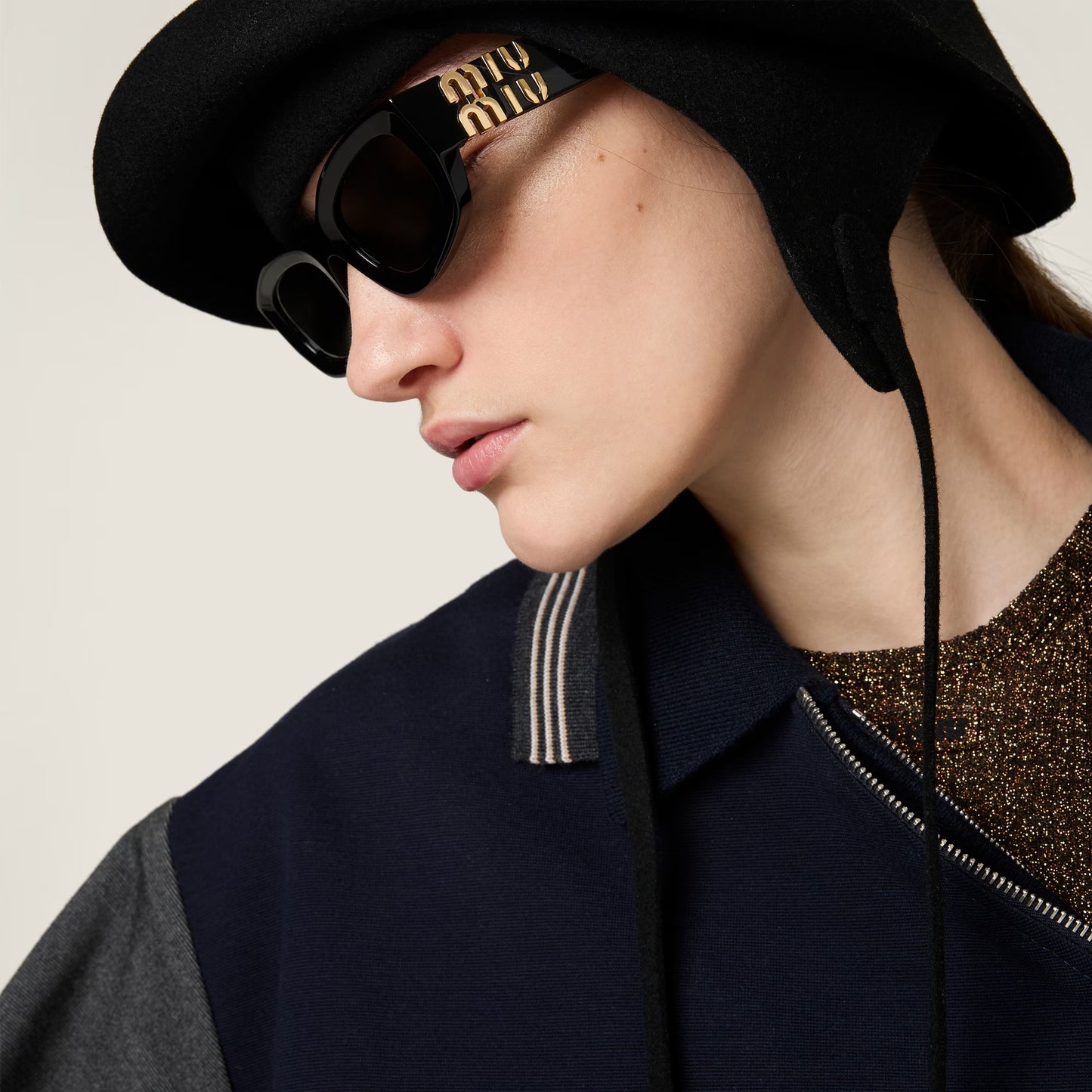 Miu Miu Rectangular Sunglasses Black 0MU B04S