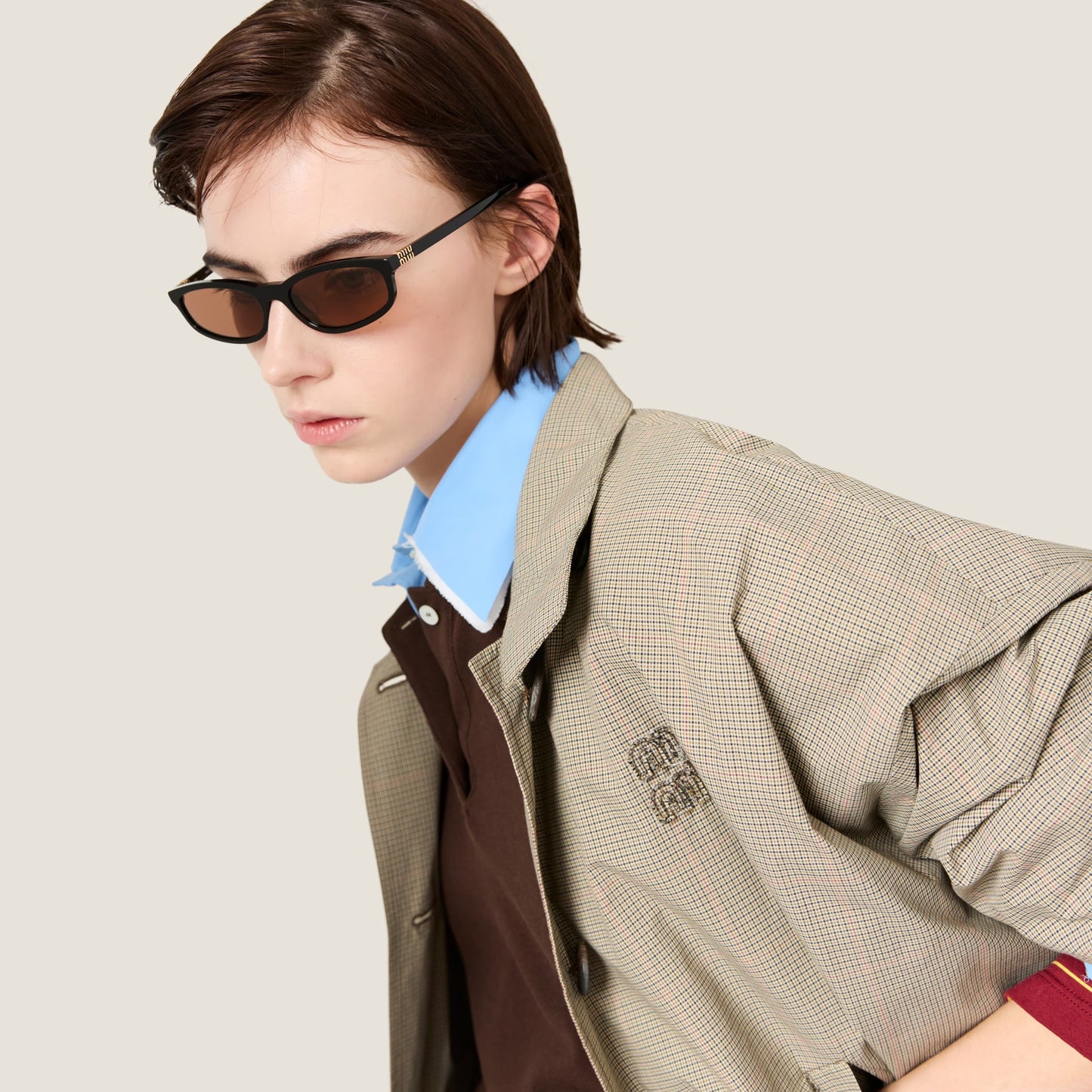 Miu Miu Regard sunglasses 0MU 106S Black and Brown