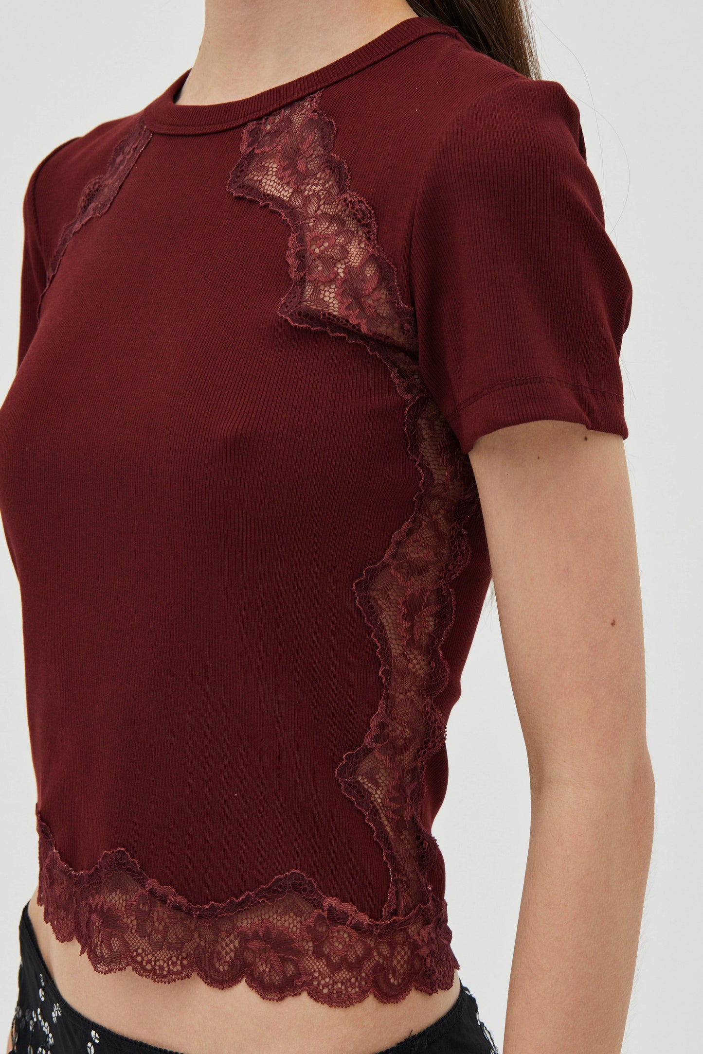 Echo Tee Crimson