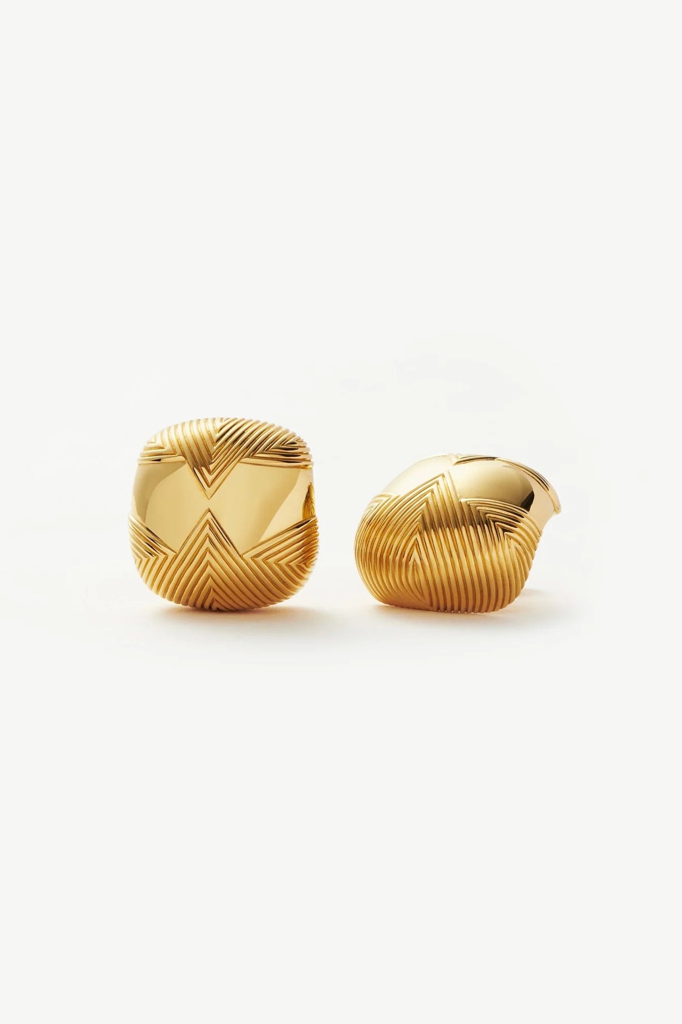 Hera Oversized Dome Ridge Stud Earrings