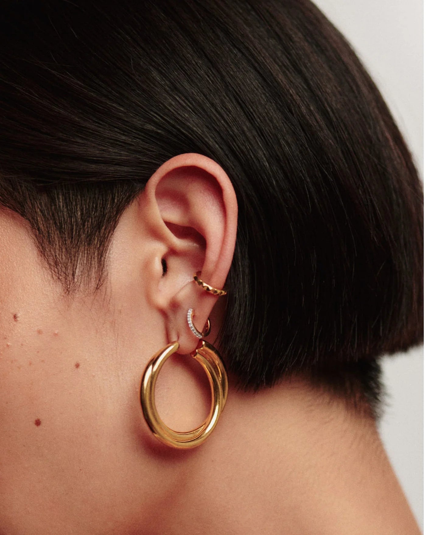 Lucy Williams Entwine Large Hoop Earrings Gold