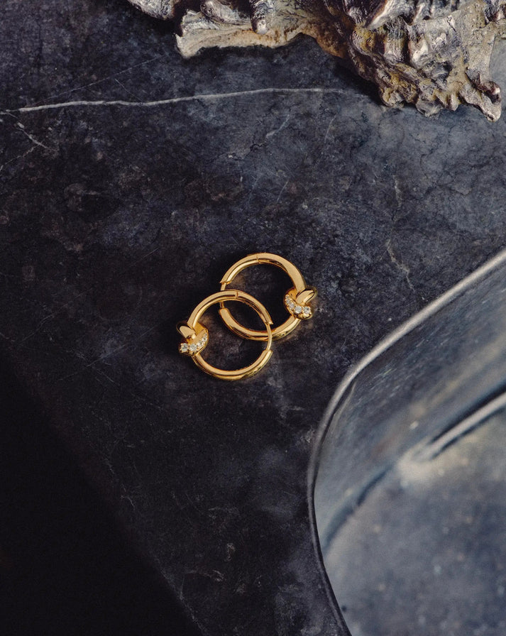 Lucy Williams Knot Small Hoop Earrings Gold