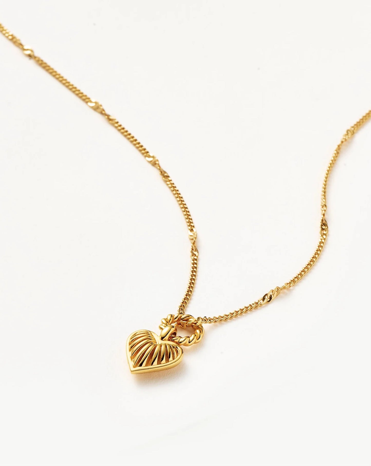 Mini Ridge Heart Necklace