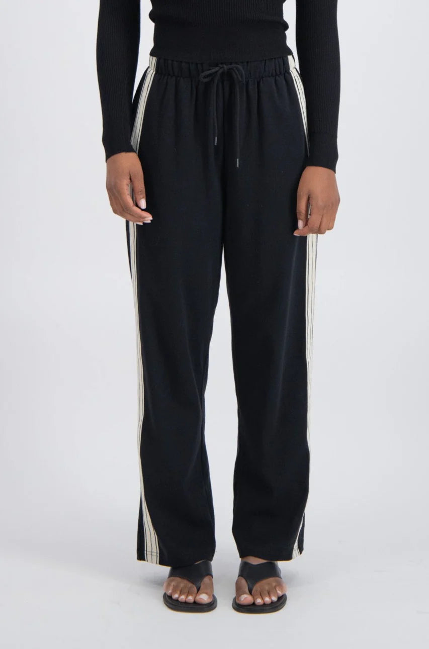 Panarea Trackpant Black