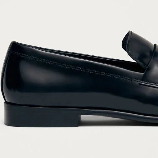Zaha Leather Loafers Black