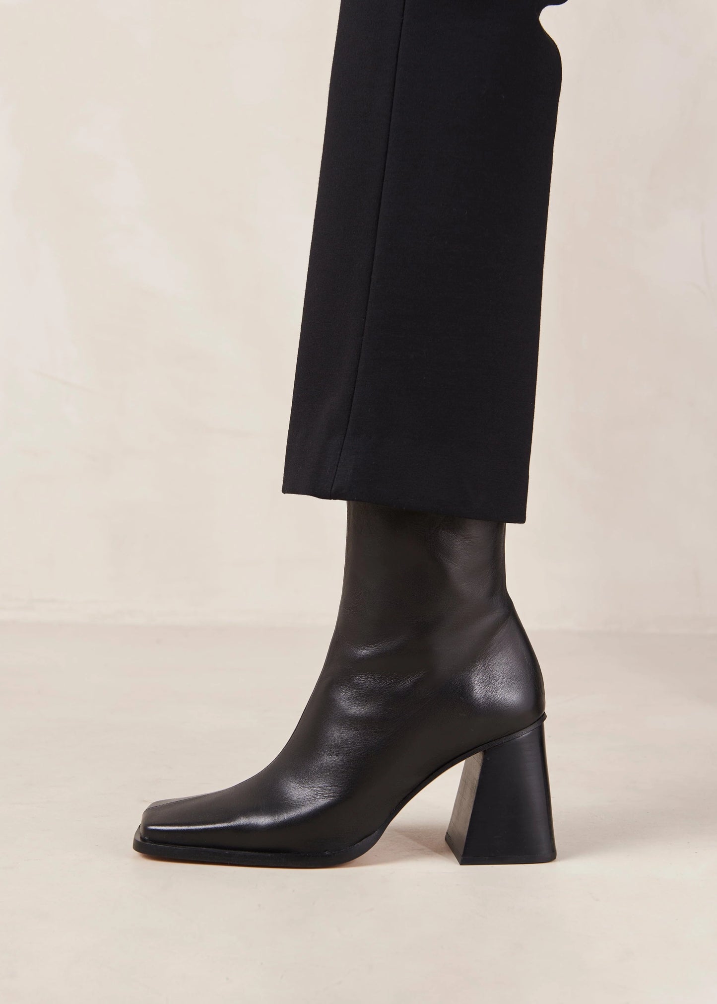 Acne studios saul leather top ankle boots