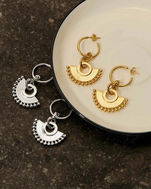 Zenyu Fan Chandelier Hoop Earrings Gold