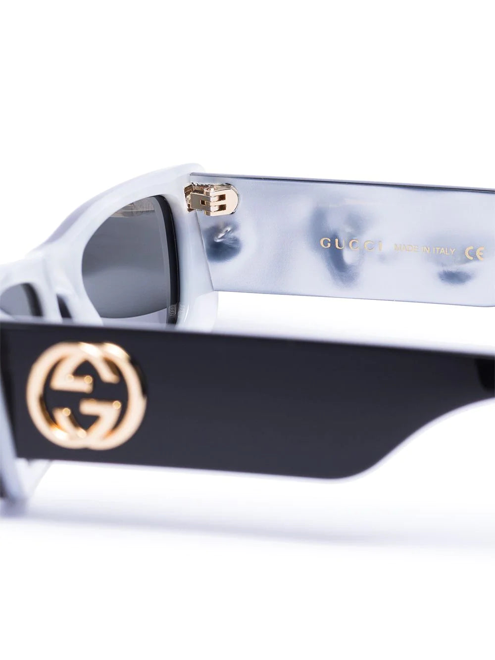 Gucci Rectangular Frame Sunglasses GG0516S 001