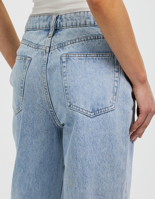 Everyday Relaxed Jeans Light Stone