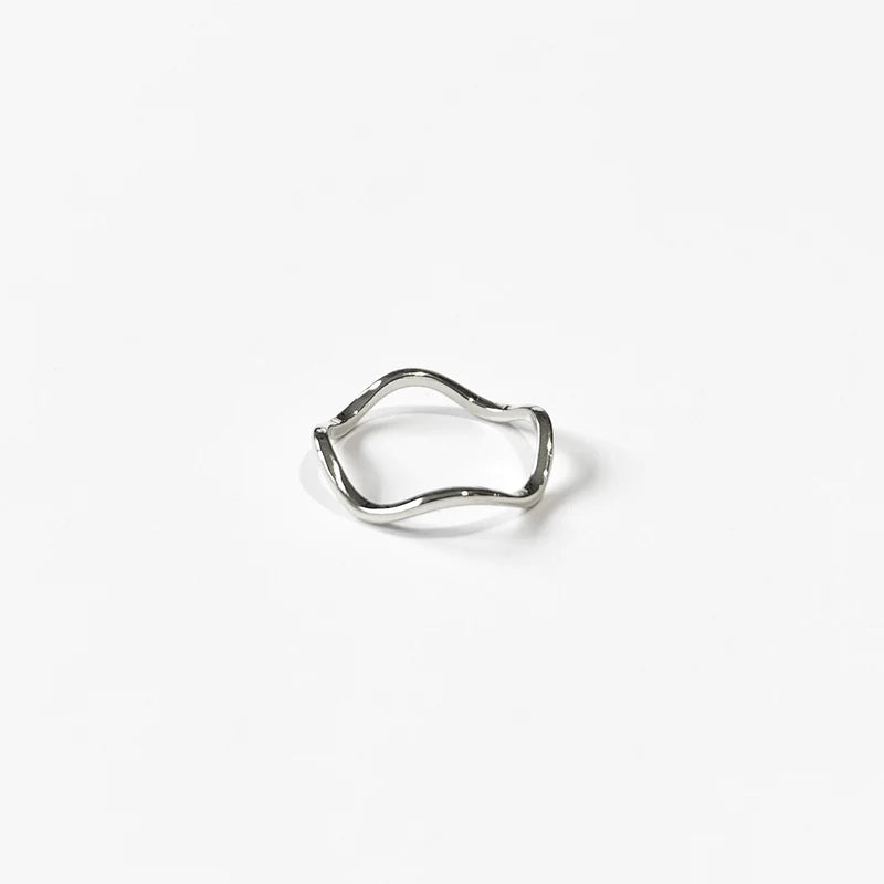 Vera Wave Ring Silver